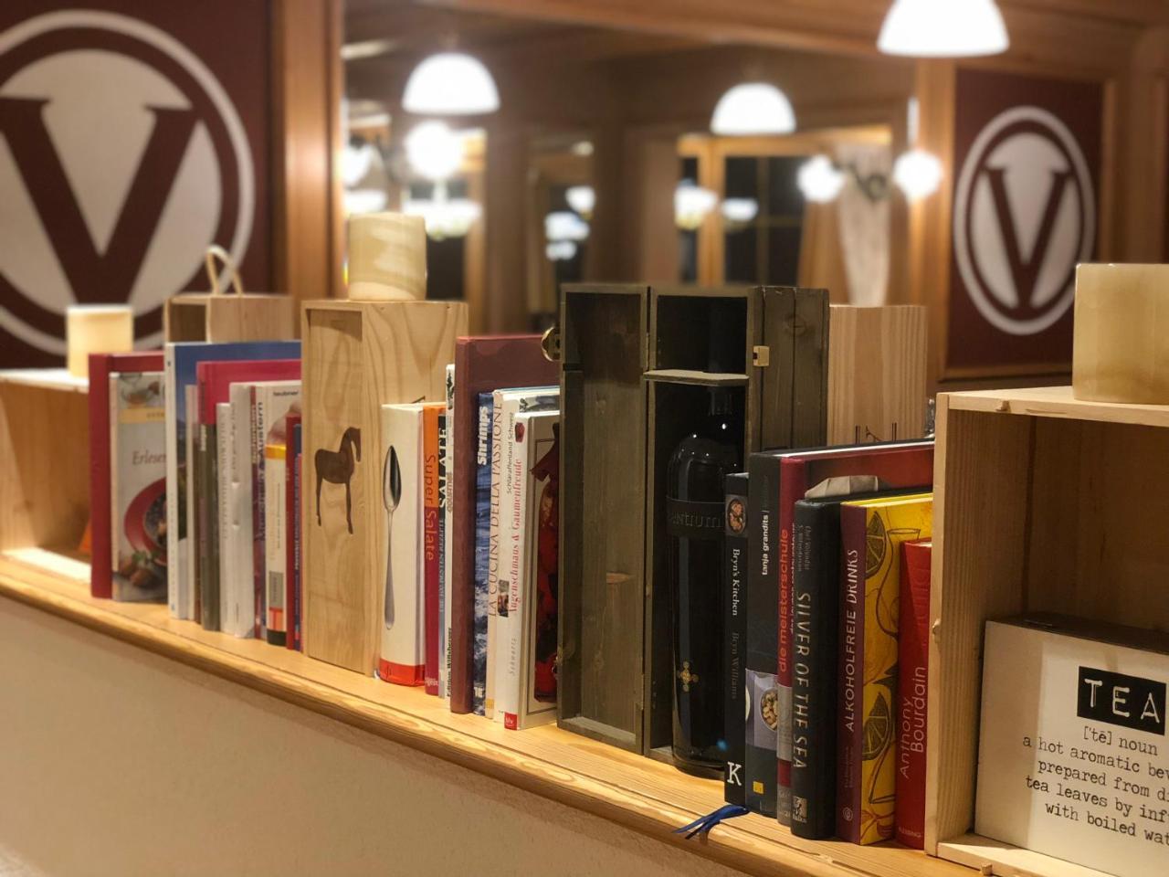 维多利亚伊甸园酒店 阿德尔博登 外观 照片